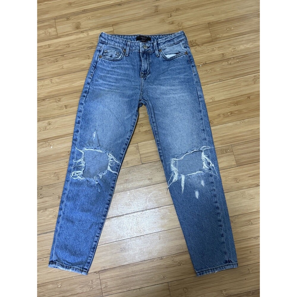 Forever 21 girls’ high rise mom jeans light blue denim size 9/10